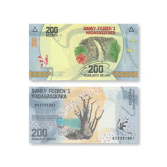 Madagascar 200 Ariary, 2017, B333a, P98, UNC